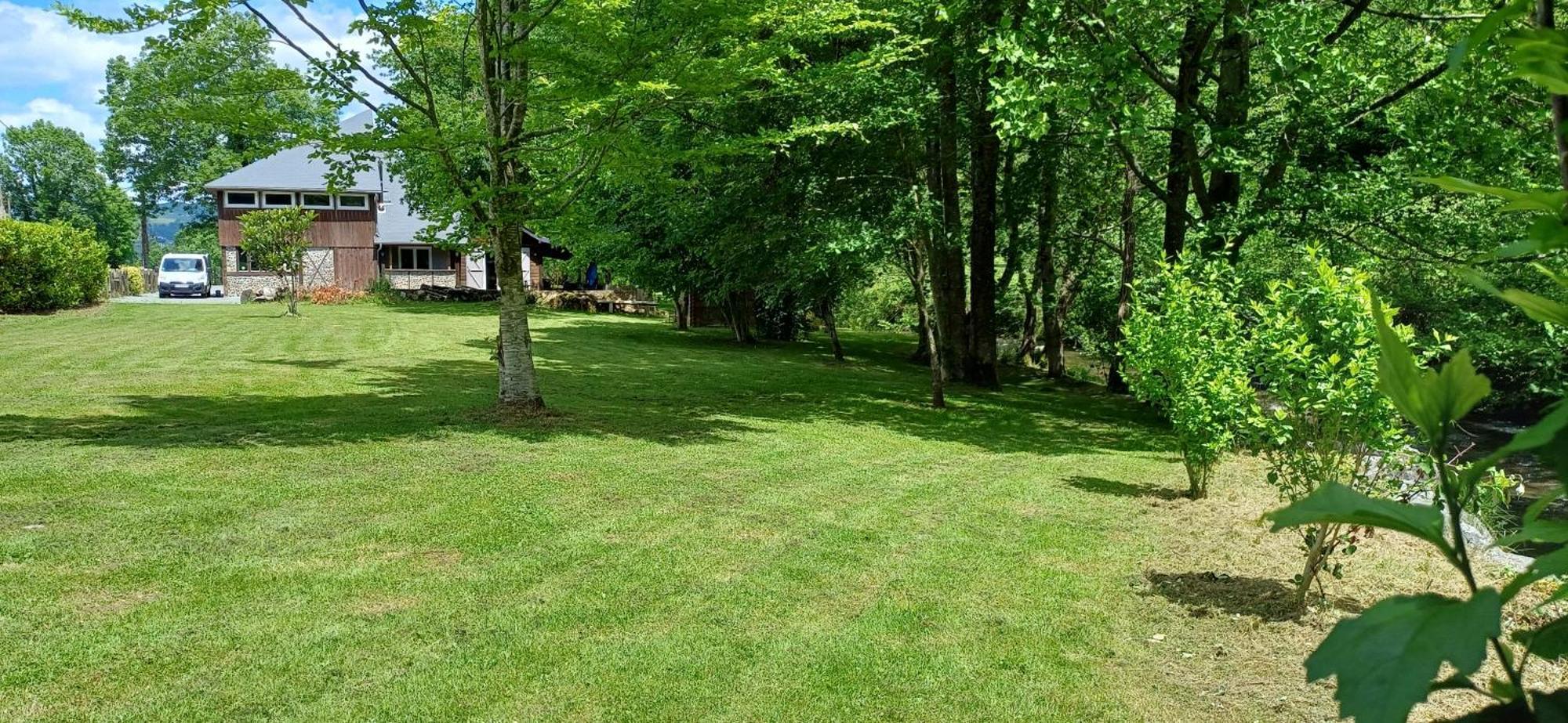 Le Gite Des Mousquetaires Lanne-en-Baretous Exterior photo